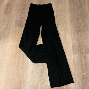 abercrombie black ribbed wide leg pant NWT